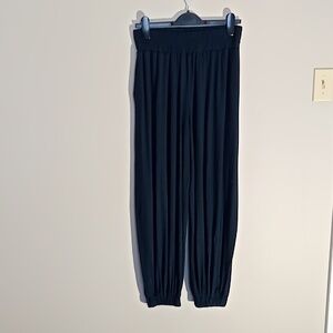 Shannonpassero Balloon Style Joggers W 14-20" R 13.5" I 27"